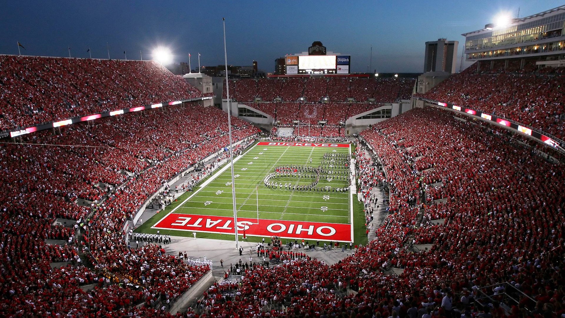 红魔的韩式节奏与北欧重锤，哈兰德如何成为撕裂曼联防线的关键先生