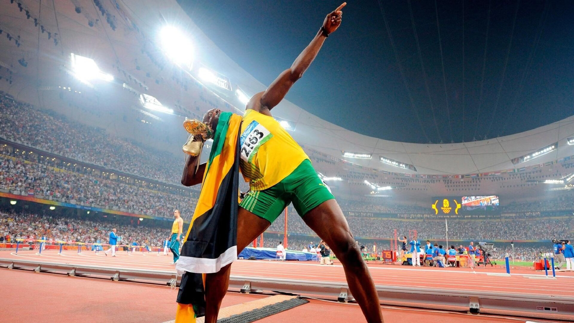 篮网碾压太阳背后，伦纳德高光表现揭示的冠军密码