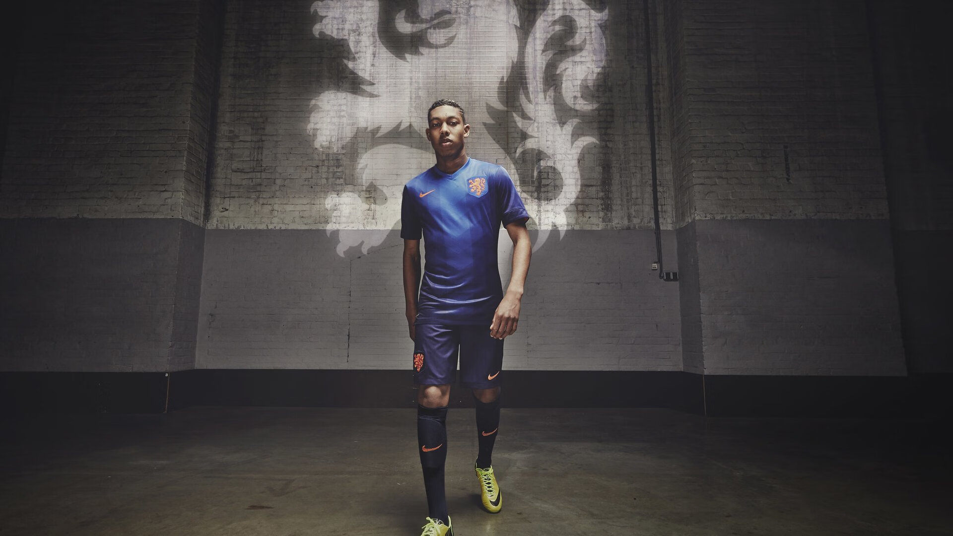 澳网前奏，西西帕斯联合杯险胜展露火热状态，墨尔本夺冠呼声高涨