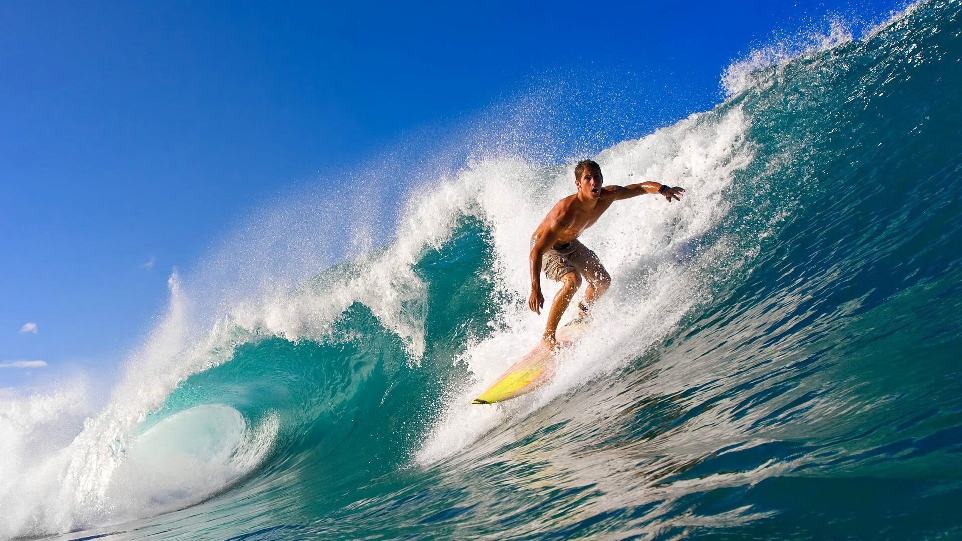 当足球与乒乓相遇，英格兰鏖战中国，奥恰洛夫点燃的跨界赛场